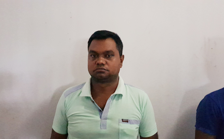 আখাউড়ায় সাড়ে ১০ লাখ টাকাসহ শীর্ষ হুন্ডি ব্যবসায়ি আটক