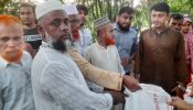 আখাউড়ায় বন্যার্ত এলাকায় জামায়াত শিবিরের ত্রাণ বিতরণ
