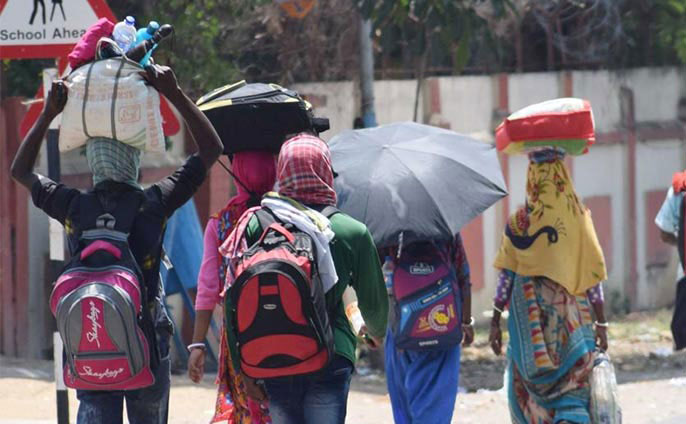 বাংলাদেশী সন্দেহে ভারতের ওড়িশায় পশ্চিবঙ্গের শ্রমিকদের নির্যাতন