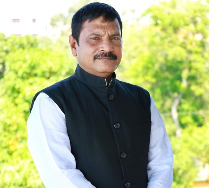 অস্ত্র জমা দেননি আখাউড়ার  সাবেক মেয়র, মামলা হচ্ছে