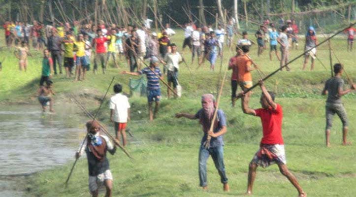 ব্রাহ্মণবাড়িয়ায় দুইদল গ্রামবাসীর সংর্ঘষে পুলিশ সাংবাদিক সহ আহত ৫০