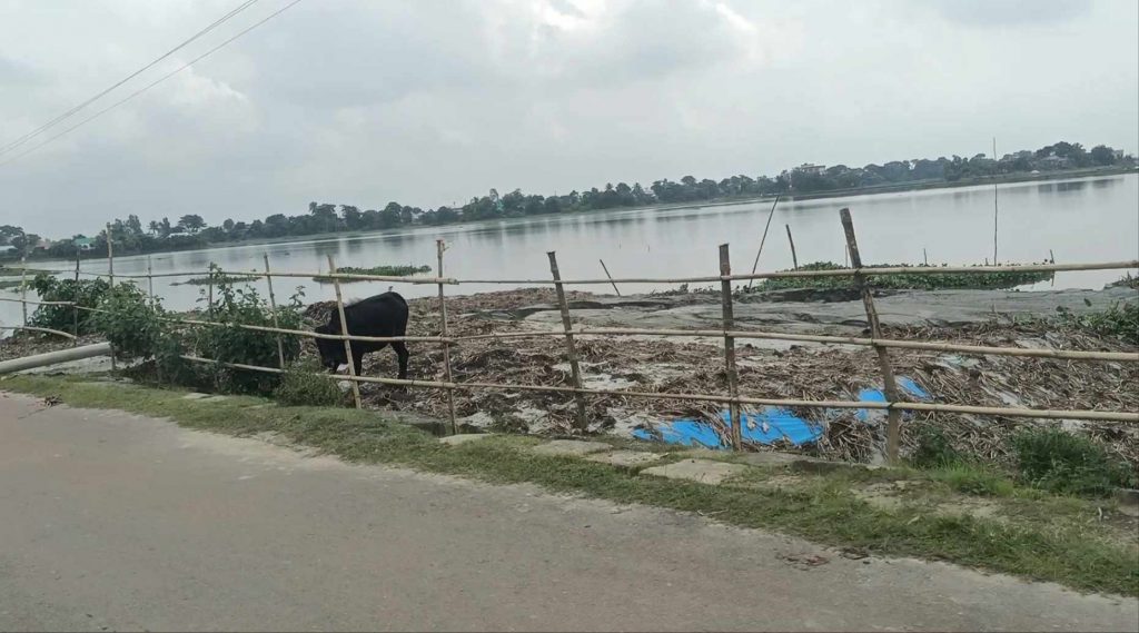 তিতাস নদী ভরাটের উৎসব,ভয়াবহ বন্যার আশঙ্কা