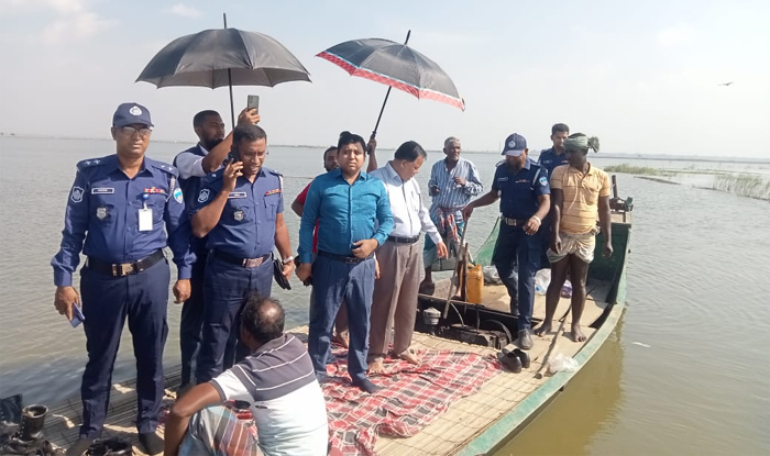 সরাইলে অবৈধভাবে মাছ শিকারের দায়ে তিন জনকে সাজা
