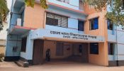 নিজ জেলায় বদলি নিলেন জেলা খাদ্য নিয়ন্ত্রক