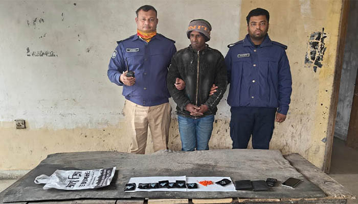 আশুগঞ্জে ১৬০০ পিস ইয়াবা ট্যাবলেট, মোটরসাইকেলসহ আটক ১
