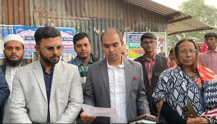 নাসিরনগরে নকল সার জব্দ, জরিমানা