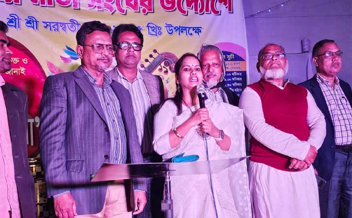 আখাউড়ায় পূজামণ্ডপ পরির্দশন করলেন ইউএনওসহ বিএনপি নেতৃবৃন্দ