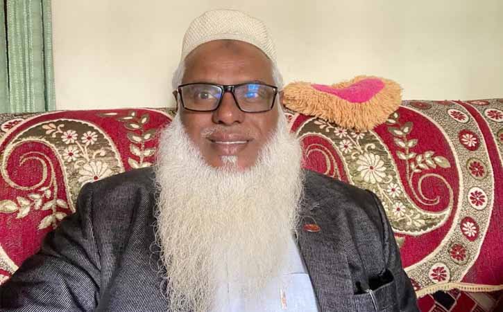 আখাউড়া তুলাই শিমুল স্কুলের এডহক কমিটির সভাপতি মো: হাফিজুর রহমান ভুঁইয়া