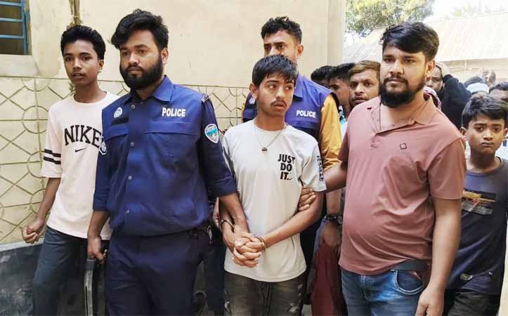 আখাউড়ায় ছেলের হাতে মা খুন, গ্রেফতার হয়েছে ঘাতক ছেলে