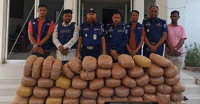 ব্রাহ্মণবাড়িয়ায় ৯৮ কেজি গাঁজা উদ্ধার