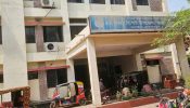 আখাউড়া হাসপাতালে ডাক্তারদের ছত্রছায়ায় দালালদের দৌরাত্মে বিঘ্ন ঘটছে চিকিৎসা সেবা
