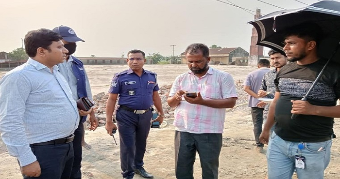 ব্রাহ্মণবাড়িয়ায় অবৈধভাবে কৃষি জমি ও পুকুর ভরাটের দায়ে জরিমানা