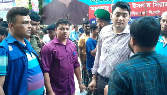ব্রাহ্মণবাড়িয়ায় ফুটপাত ও সড়ক দখলমুক্ত করতে ভ্রাম্যমাণ আদালতের অভিযান