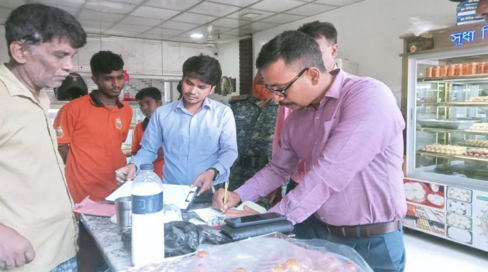 ব্রাহ্মণবাড়িয়ায় তিন প্রতিষ্ঠানকে জরিমানা