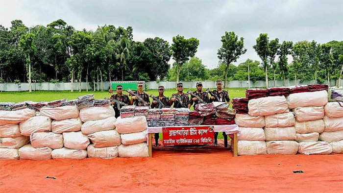 ব্রাহ্মণবাড়িয়ায় দুই কোটি টাকার ভারতীয় মালামাল জব্দ