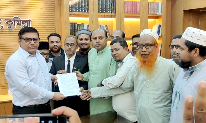 কুমিল্লা-ব্রাহ্মণবাড়িয়া আঞ্চলিক মহাসড়ক ছয় লেন, সংস্কার দাবিতে স্মারকলিপি