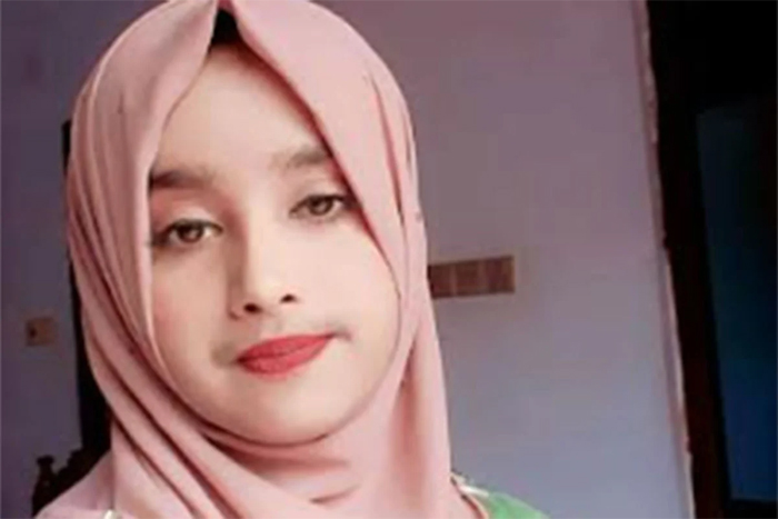 ব্রাহ্মণবাড়িয়ায় কলেজ ছাত্রী হত্যায় জড়িতদের বিচারের দাবি
