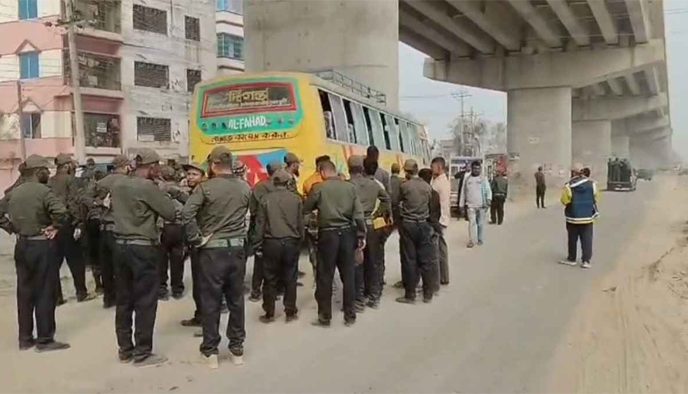ব্রাহ্মণবাড়িয়ায় সড়ক দুর্ঘটনায় ১১ আনসার সদস্য আহত