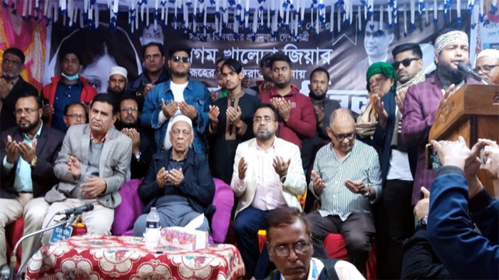 বাংলাদেশের ঘরে ঘরে খালেদা জিয়ার জন্য দোয়া হয়েছে : মুশফিকুর রহমান