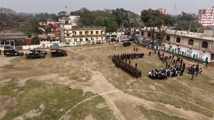 কেন্দ্রের নিরাপত্তায় ব্রাহ্মণবাড়িয়ায় যৌথবাহিনীর সমন্বিত মহড়া