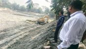 আখাউড়ায় অবৈধভাবে মাটি কাটায় দু’জনের কারাদণ্ড, ড্রেজার মেশিন ধ্বংস