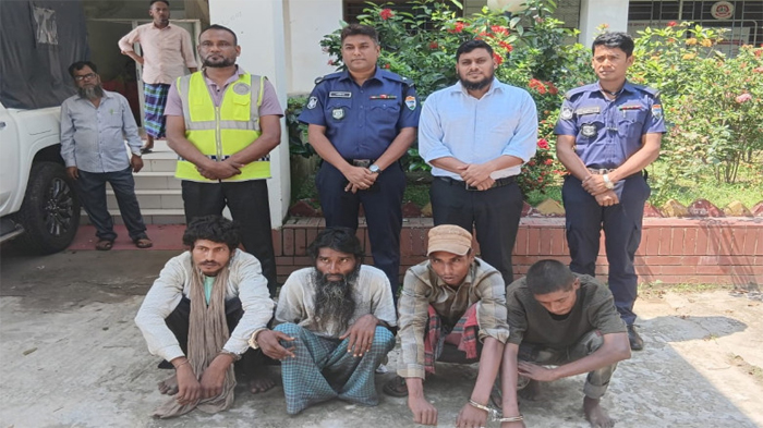 আখাউড়া রেলওয়ে স্টেশনে মাদক সেবনের দায়ে চারজনকে বিভিন্ন মেয়াদে কারাদণ্ড
