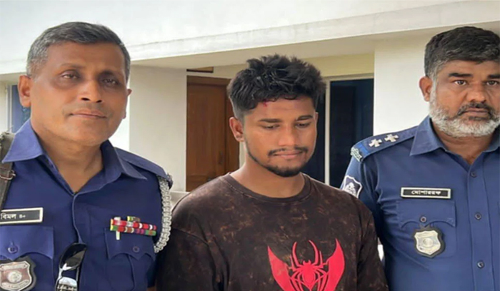 আশুগঞ্জে কলেজছাত্রীকে উত্ত্যক্ত : যুবকের ৬ মাসের কারাদণ্ড
