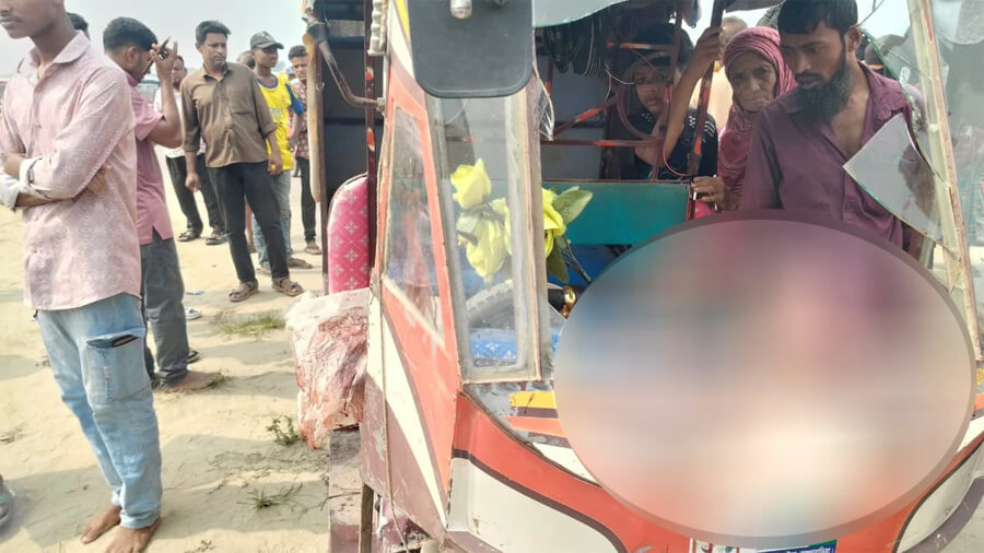 আখাউড়ায় অটোরিকশার নিয়ন্ত্রণ হারিয়ে চালক নিহত